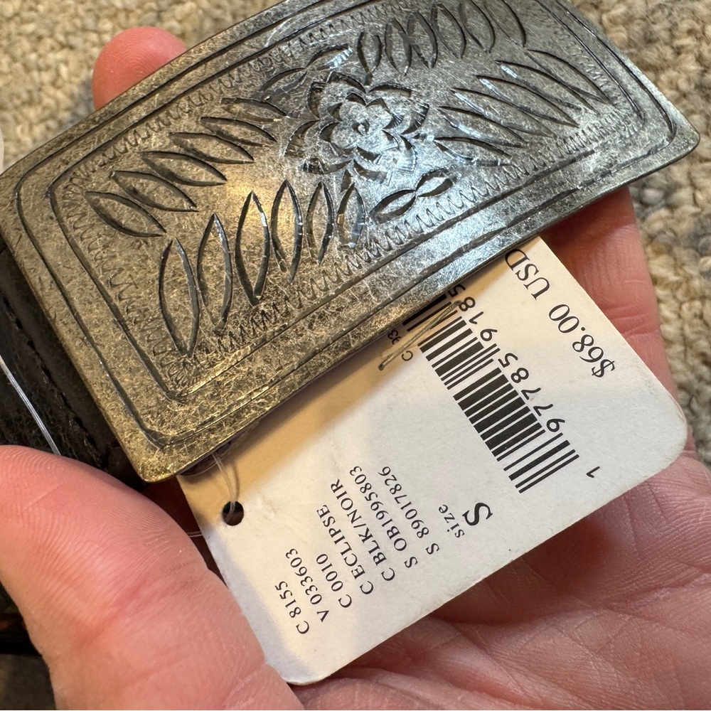 Free People Embossed Silver Belt nwt size small with multiple holes